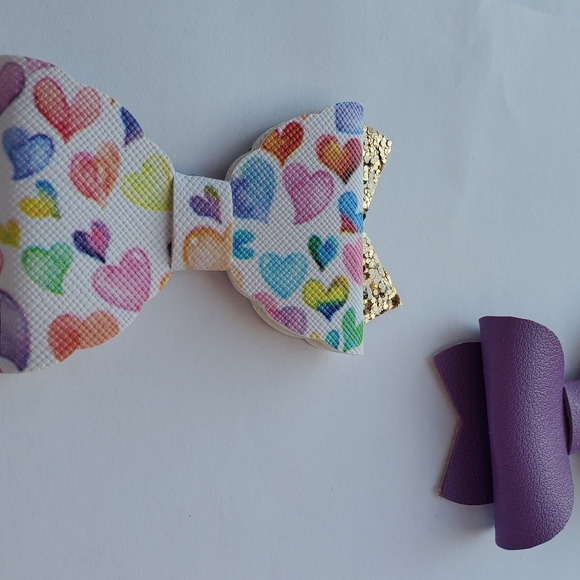 Heart and Violet Bow Set - Picture 2 of 3